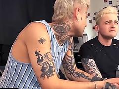 Tattooed British Vers Couple (Mickey Taylor, Ronnie Stone) Fuck Bareback And Cum - Bromo